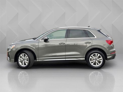 New 2025 Audi Q3 2.0T Premium Plus image 3