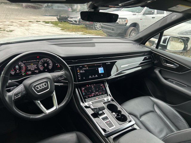 Used 2025 Audi Q7 3.0T Premium Plus AWD/4WD image 16