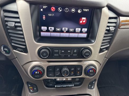 Used 2016 GMC Yukon XL Denali image 19