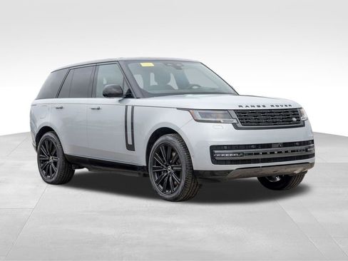 New 2025 Land Rover Range Rover SE image 3