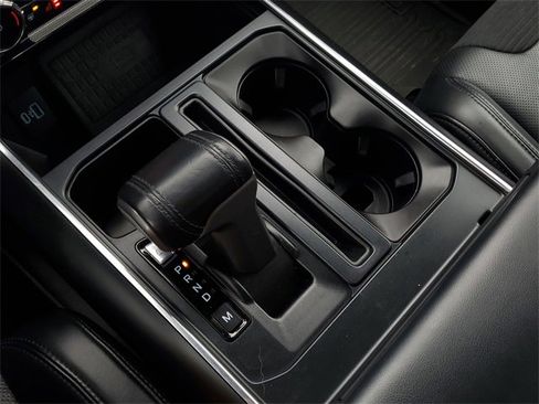 Certified 2022 Ford F150 Raptor w/ Equipment Group 801A High image 32