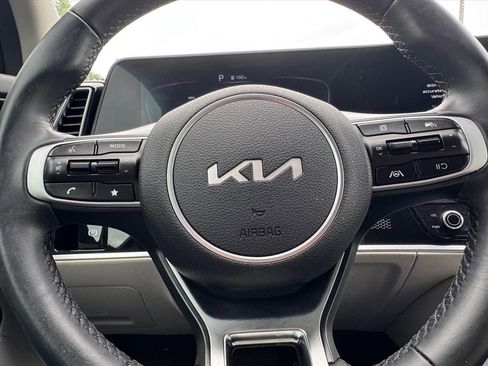 Used 2024 Kia Sportage EX FWD image 16