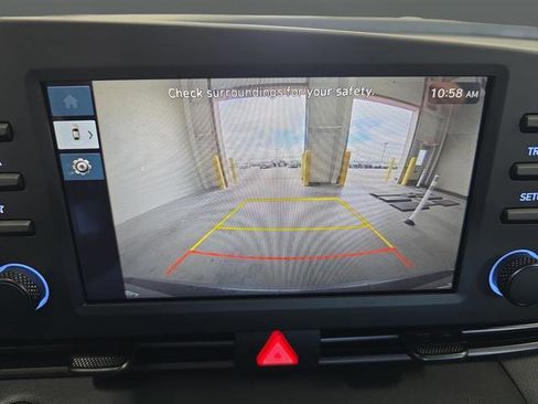 New 2025 Hyundai Elantra Sport image 8