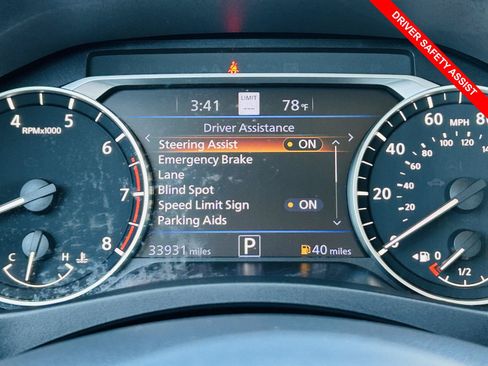 Used 2023 Nissan Altima 2.5 SV w/ SV Premium Package AWD/4WD image 8