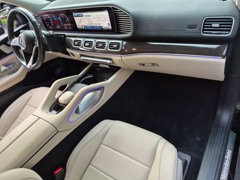 Used 2024 Mercedes-Benz GLE 450e 4MATIC image 24