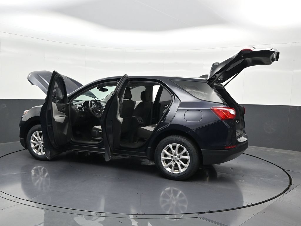Used 2020 Chevrolet Equinox LS FWD image 34