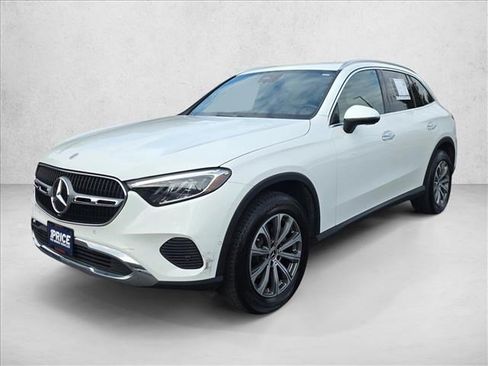 Used 2023 Mercedes-Benz GLC 300 image 1