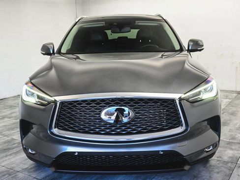 Used 2022 INFINITI QX50 Essential image 2