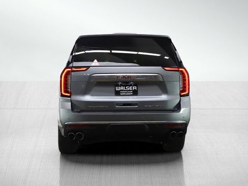 Used 2023 GMC Yukon XL Denali w/ Denali Reserve Package image 4