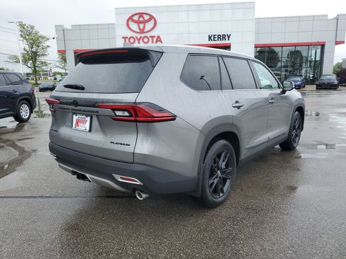 New 2026 Toyota Grand Highlander AWD Hybrid image 4