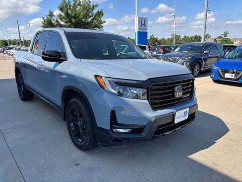 Used 2023 Honda Ridgeline Black Edition image 3