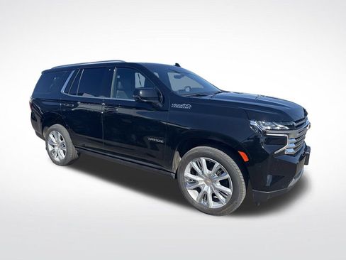 Used 2023 Chevrolet Tahoe High Country w/ Premium Package 2 AWD/4WD image 4