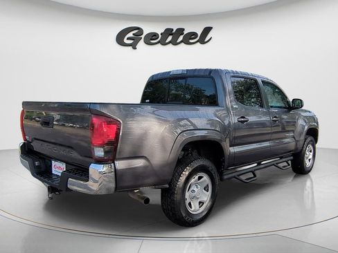 Used 2021 Toyota Tacoma SR5 RWD image 5