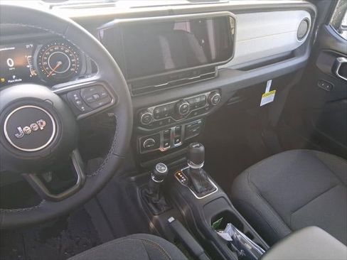 New 2026 Jeep Wrangler Sport AWD/4WD image 28