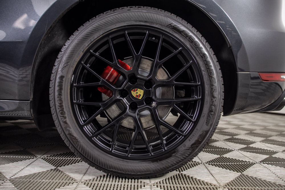 Used 2020 Porsche Macan GTS AWD/4WD image 46