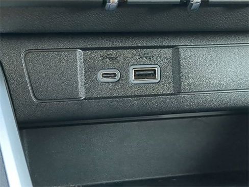 Used 2024 Chevrolet Colorado Trail Boss w/ Advanced Trailering Package image 24