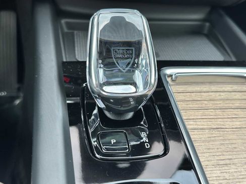 New 2026 Volvo XC60 B5 Plus w/ Protection Package Premier image 34