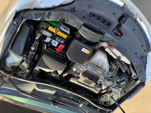 Used 2017 Toyota Camry XLE w/ Moonroof Package image 23