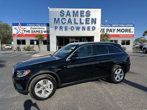 Used 2017 Mercedes-Benz GLC 300 image 1