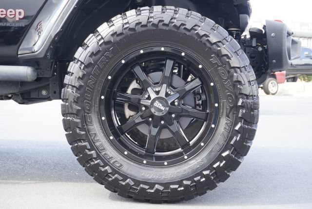 Used 2024 Jeep Wrangler Unlimited Rubicon AWD/4WD image 15