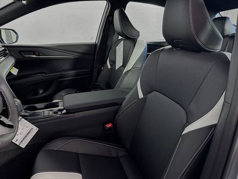 New 2026 Toyota Camry SE image 31