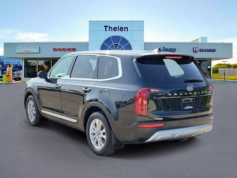 Used 2021 Kia Telluride LX FWD image 3