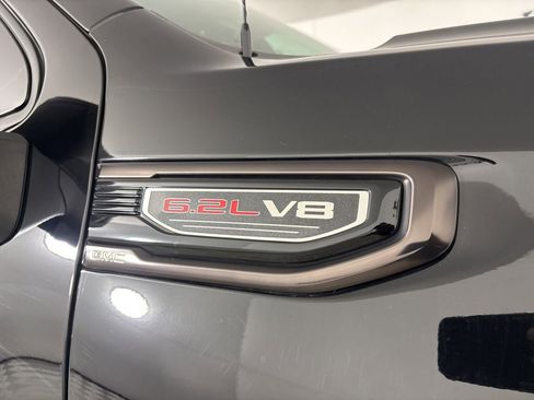 Used 2023 GMC Sierra 1500 AT4X image 33