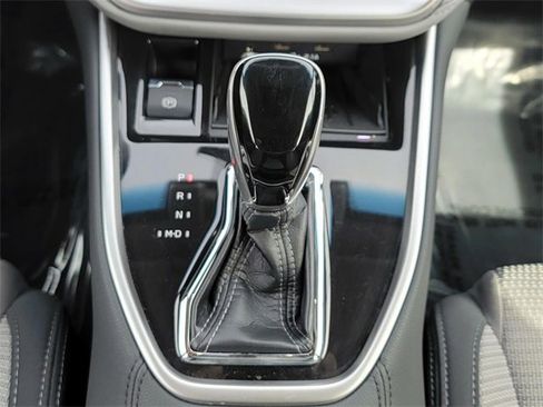 Used 2022 Subaru Outback Premium image 26