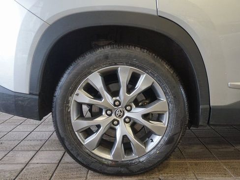 Used 2024 Toyota Grand Highlander Limited image 33