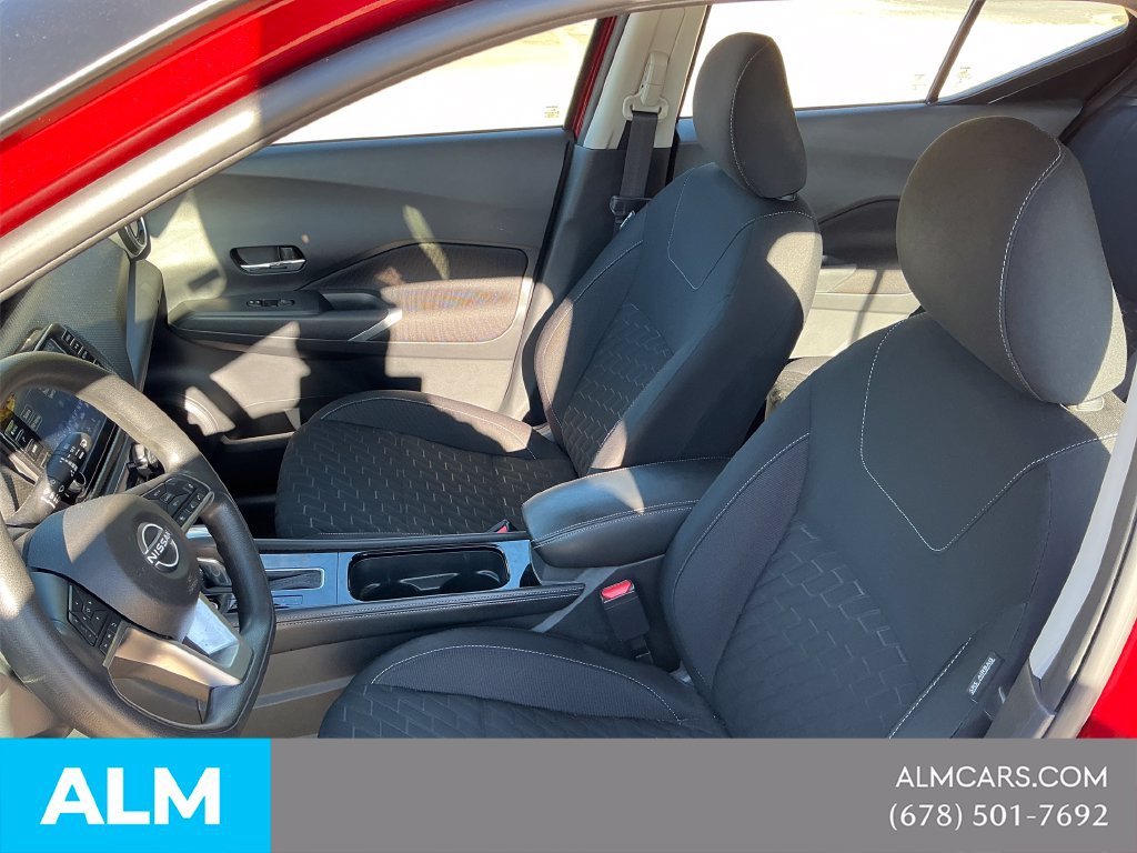Used 2022 Nissan Kicks SV w/ Interior Electronics Package FWD image 13