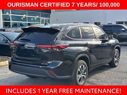 Used 2023 Toyota Highlander XLE AWD/4WD image 3