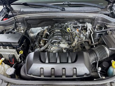 Used 2019 Jeep Grand Cherokee Limited X image 27