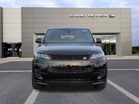 New 2026 Land Rover Range Rover Sport Dynamic SE image 2