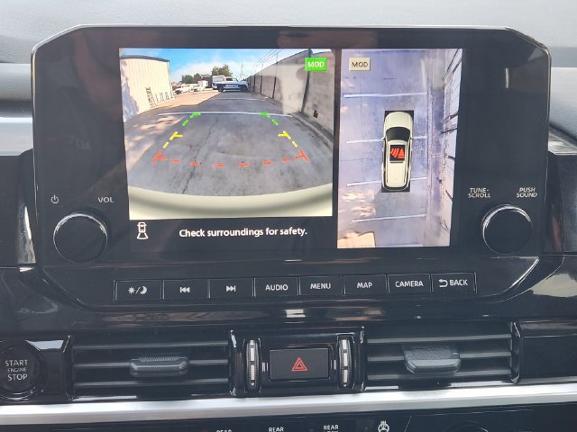 Used 2025 Nissan Pathfinder Platinum w/ Cargo Package FWD image 6