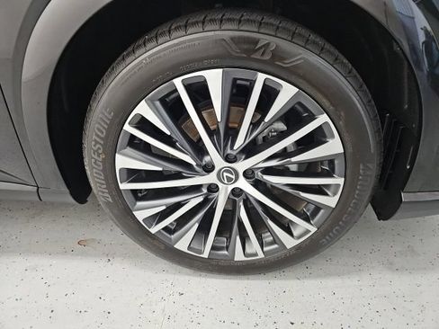 Used 2023 Lexus RX 350 Premium Plus w/ Accessory Package AWD/4WD image 8