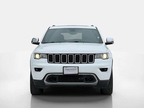 Used 2020 Jeep Grand Cherokee Limited w/ Luxury Group II image 6
