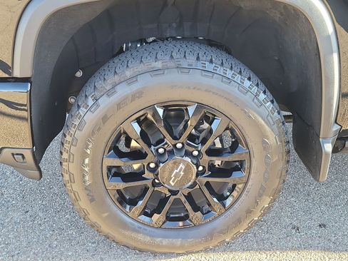 Certified 2025 Chevrolet Silverado 2500 High Country w/ Midnight Edition image 32