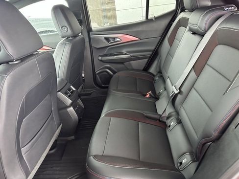 Certified 2024 Chevrolet Equinox EV RS image 24