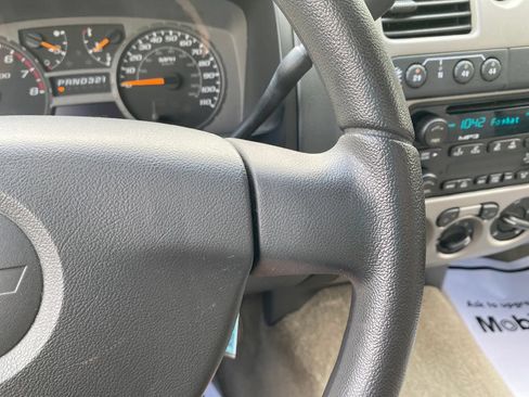 Used 2005 Chevrolet Colorado LS w/ Power Convenience Package AWD/4WD image 26