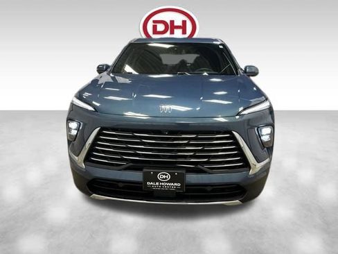 Used 2025 Buick Enclave Preferred image 6