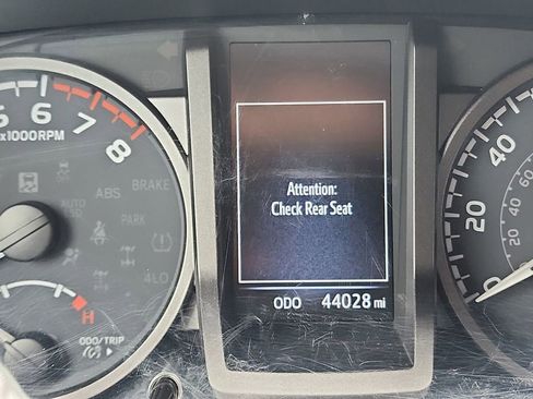 Used 2023 Toyota Tacoma TRD Pro AWD/4WD image 19