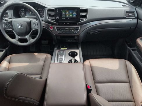 Used 2025 Honda Passport EX-L image 33