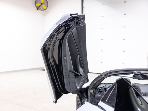 Used 2020 McLaren 720S Performance image 30