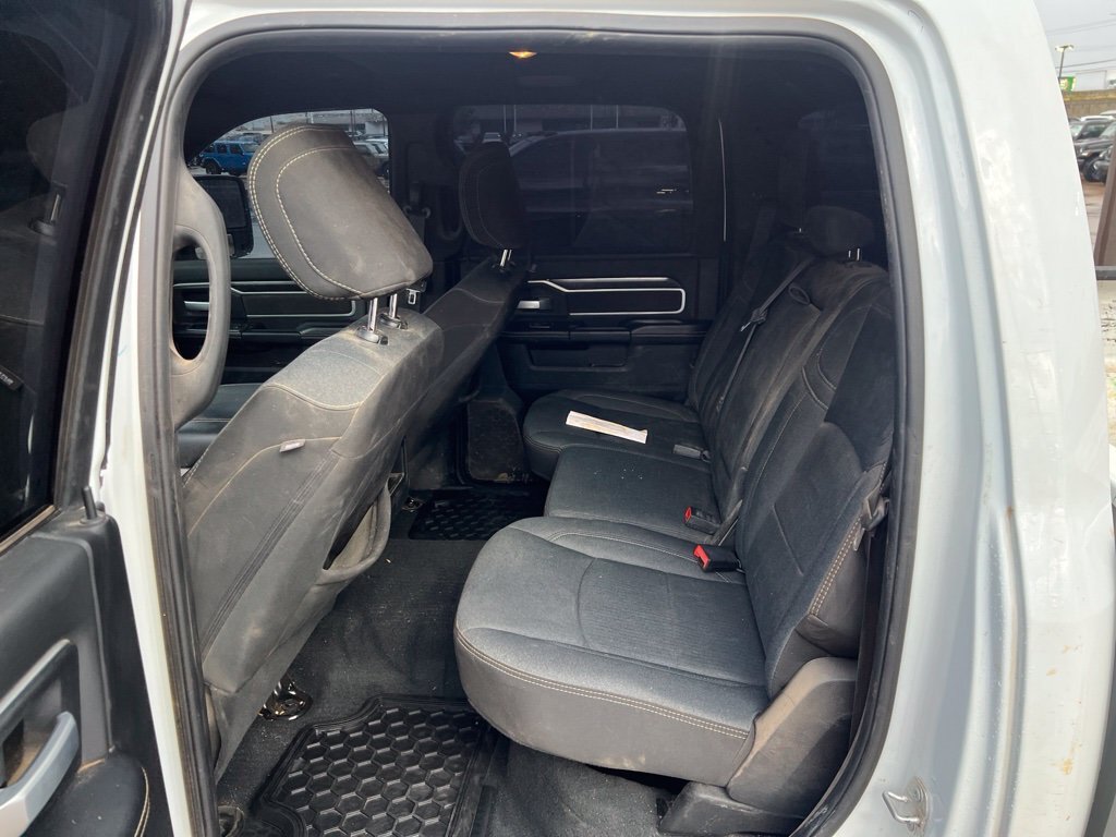 Used 2024 RAM 2500 Big Horn w/ Sport Appearance Package AWD/4WD image 8
