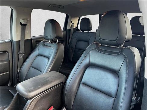 Used 2016 Chevrolet Colorado LT w/ Midnight Edition image 16