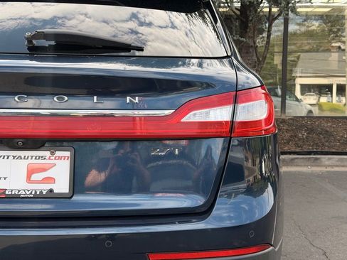 Used 2017 Lincoln MKX Reserve FWD image 16