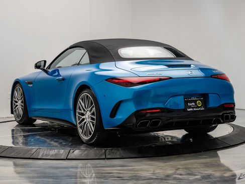 Used 2022 Mercedes-Benz SL 63 AMG 4MATIC image 14