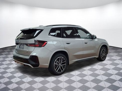 Used 2026 BMW X1 xDrive28i w/ Technology Package image 8