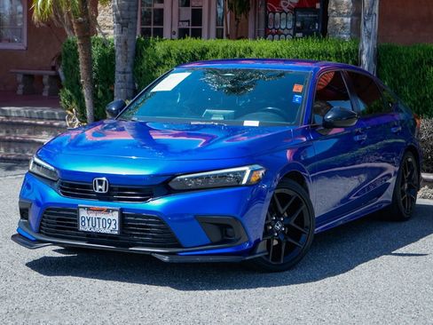 Used 2022 Honda Civic Sport image 4