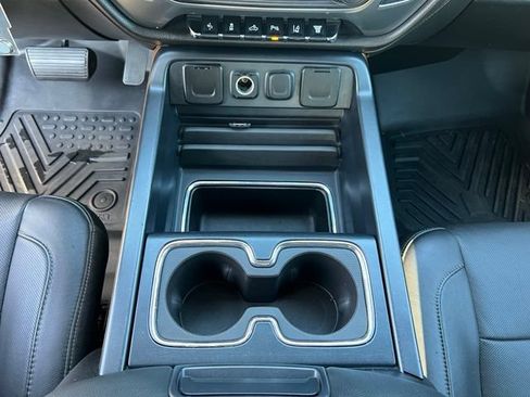 Used 2017 Chevrolet Silverado 2500 LTZ w/ Duramax Plus Package AWD/4WD image 25